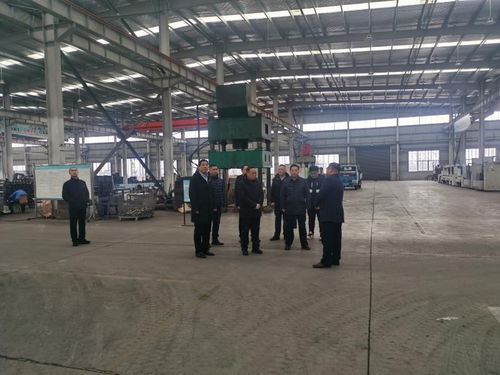市市场监管局调研场 厂 内专用机动车辆和起重机械安全工作